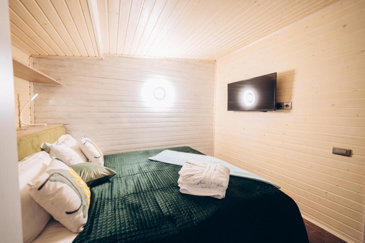 Space Place Villa Yablunytsya Bagian luar foto