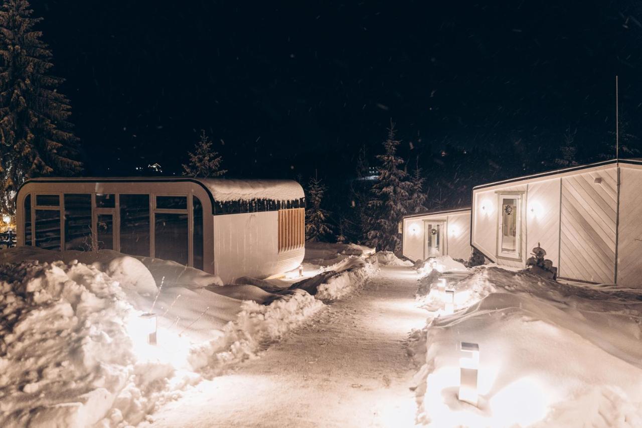 Space Place Yablunytsya Bagian luar foto