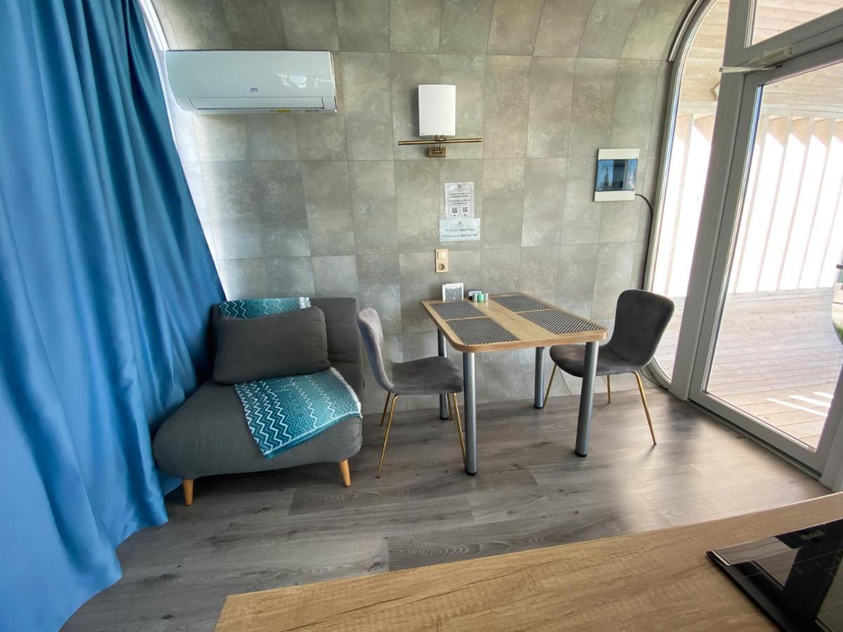 Space Place Yablunytsya Bagian luar foto